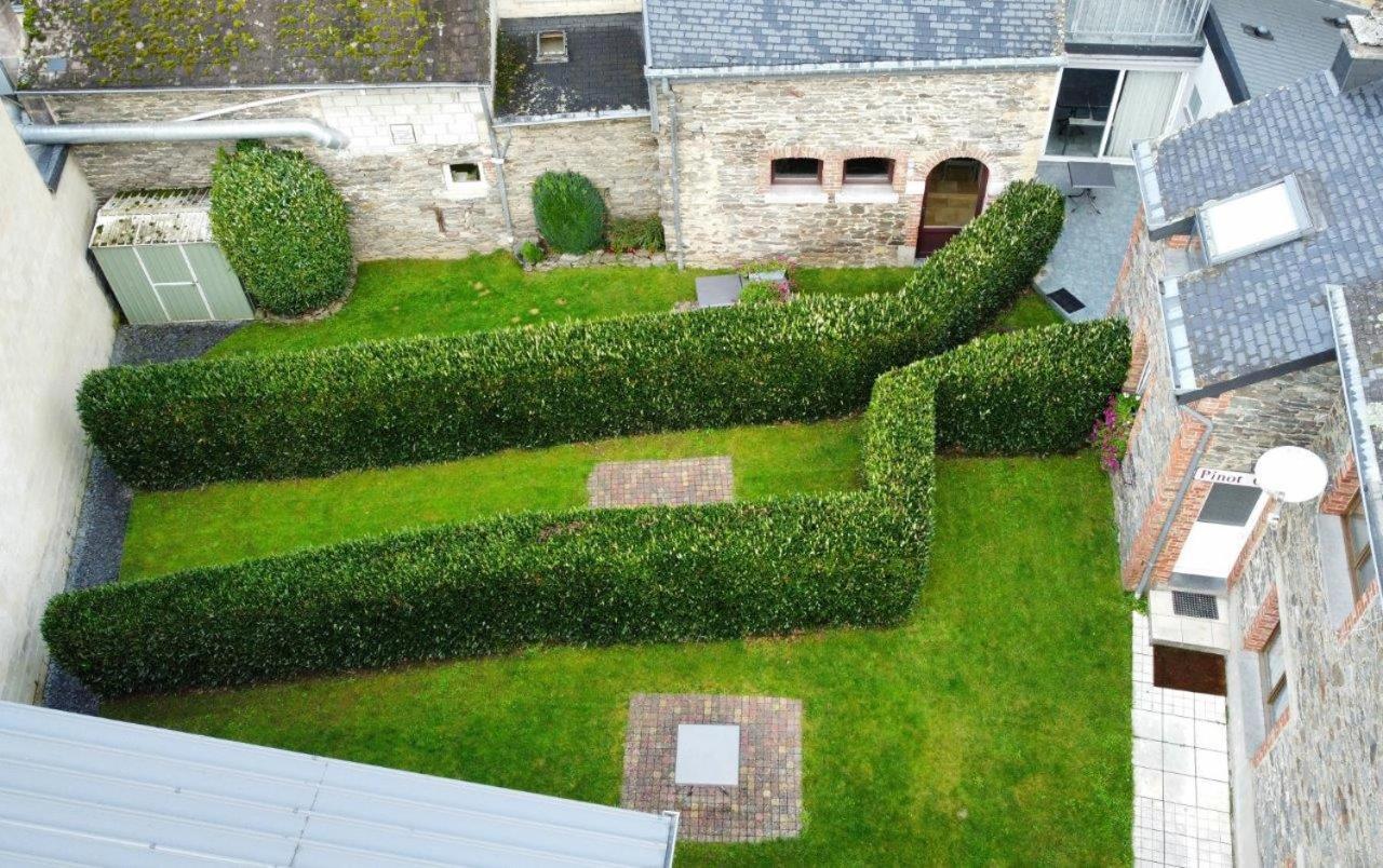 Appart Hotel Au Pied De Vigne Vresse-sur-Semois Esterno foto