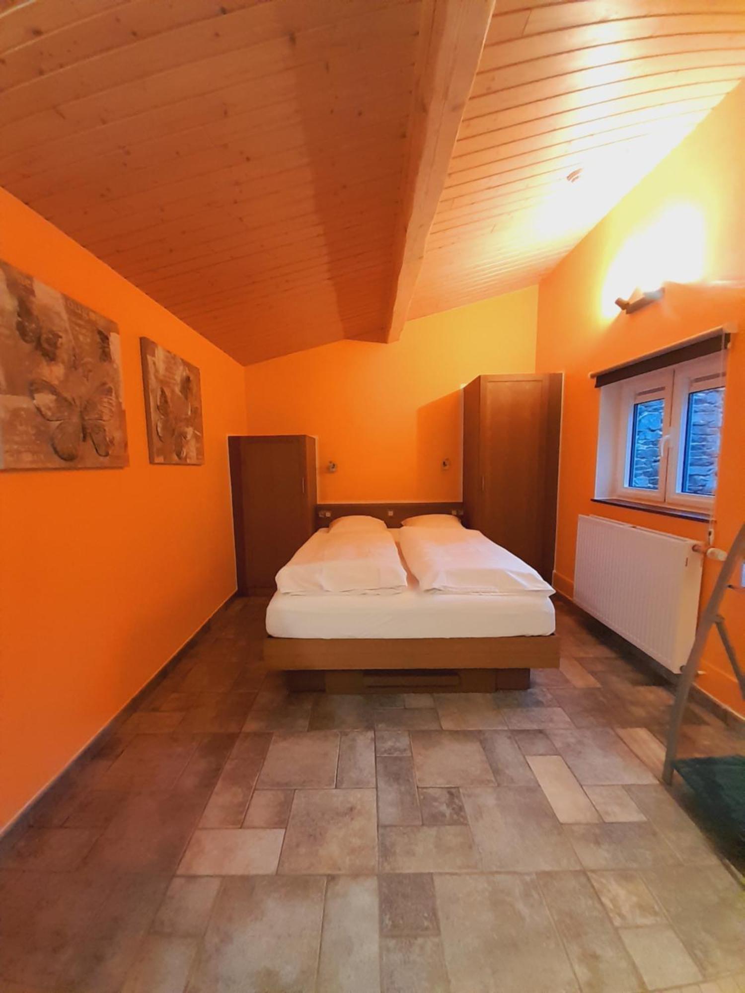 Appart Hotel Au Pied De Vigne Vresse-sur-Semois Esterno foto